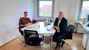Direktionsvorsitzender Sebastian Scherbinski trifft sich mit PVP Uwe Lange zu einem interessanten Austausch